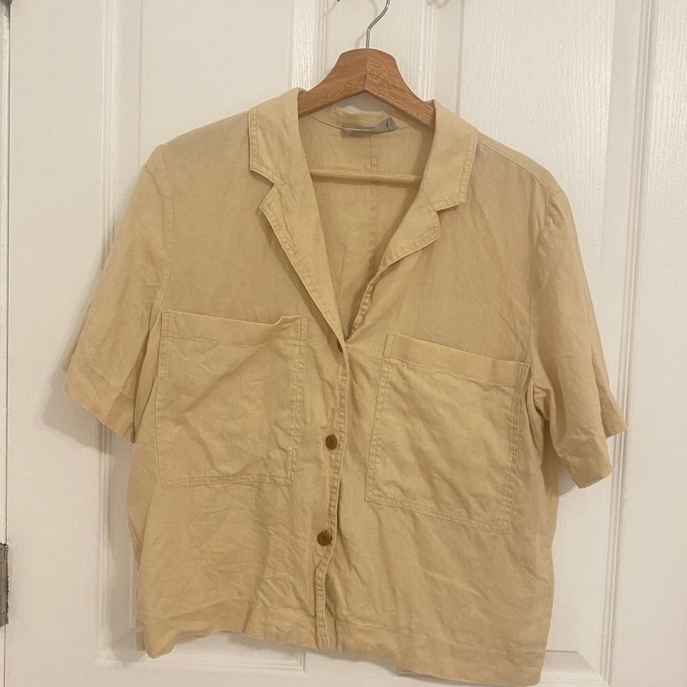 Everlane Beige Short-Sleeve Button Front Shirt
